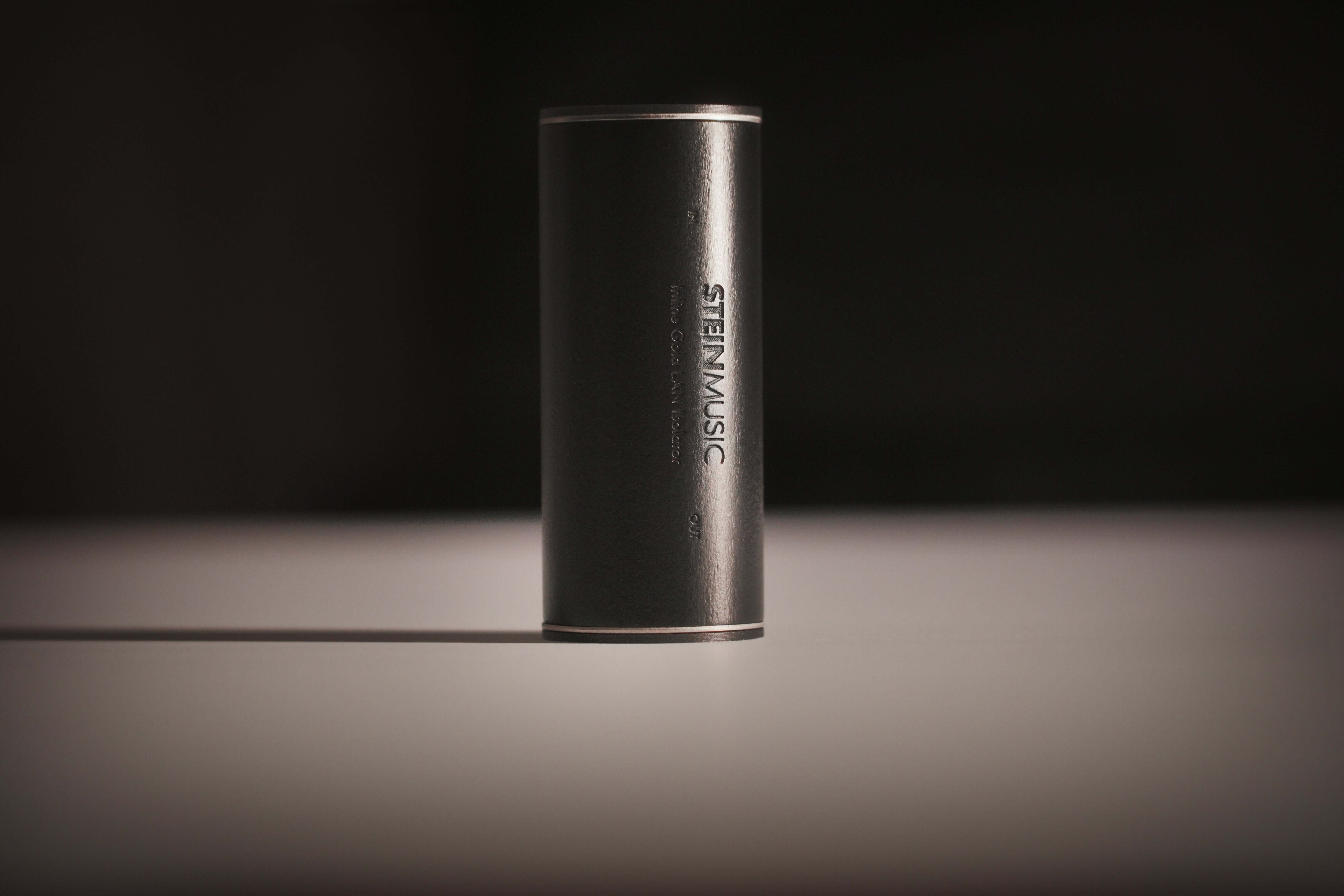 InLine Gold LAN Isolator – hochwertiger LAN Isolator mit Holzgehäuse