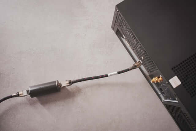 Highline Network Reference Bundle – InLine Gold LAN Isolator + Highline Cat 8