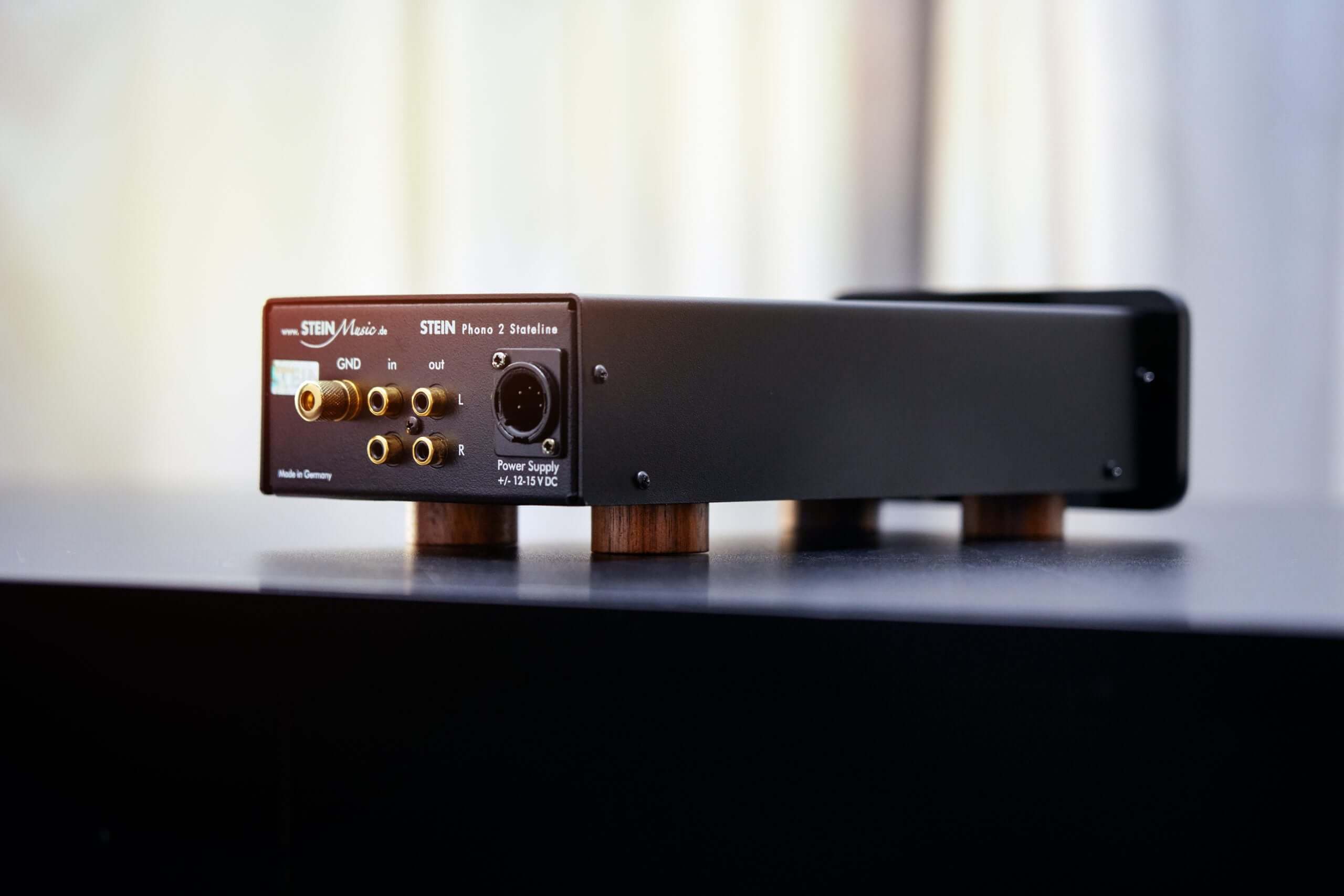 Anschlüsse SteinMusic Stateline Phono 2 – flexibler Phono Vorverstärker mit RCA und XLR für MM und MC