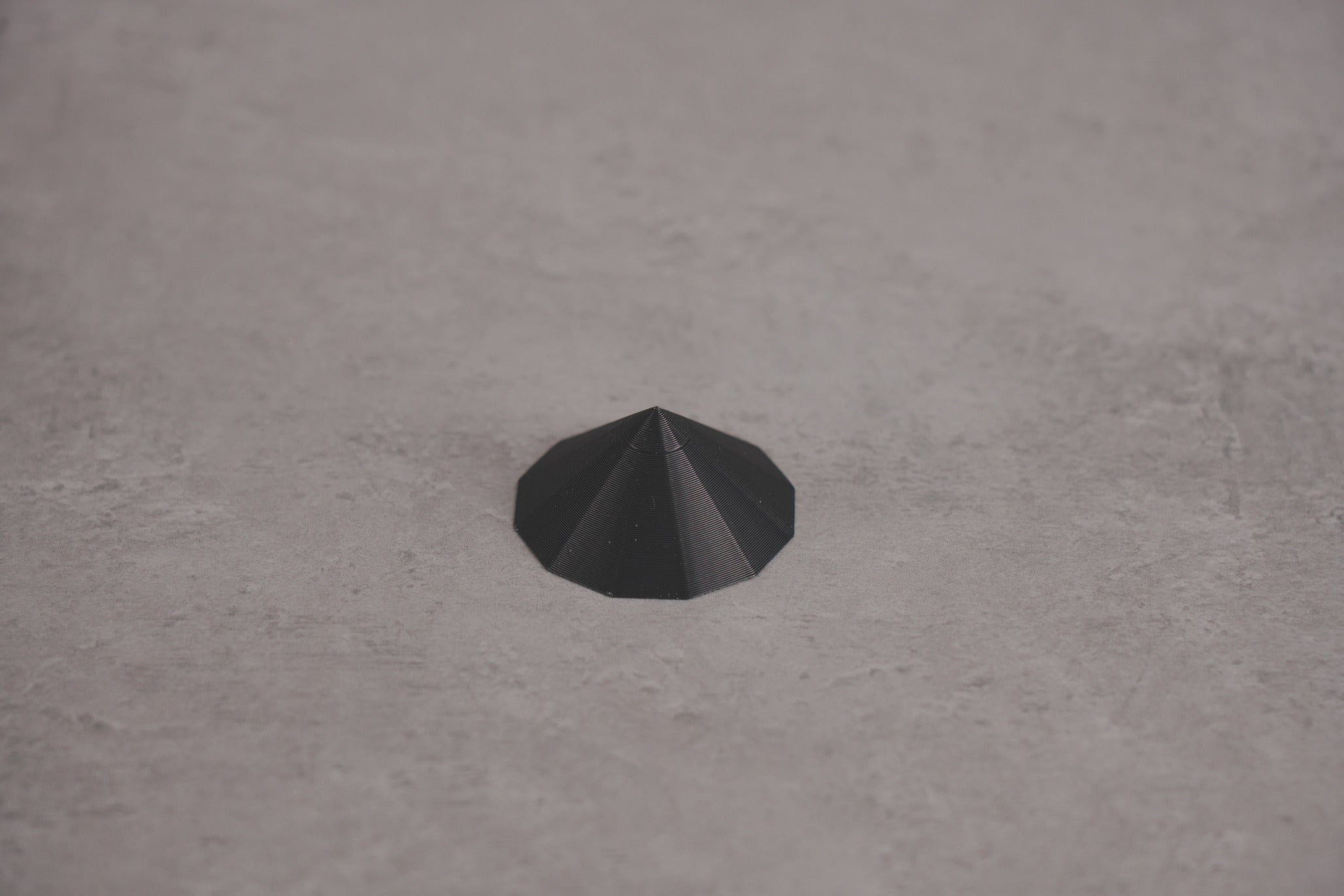 Acoustic Diamonds