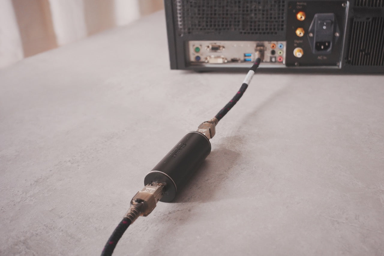 Highline Network Reference Bundle – InLine Gold LAN Isolator + Highline Cat 8